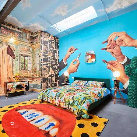 Apartment Toiletpaper Living Canonica Milan